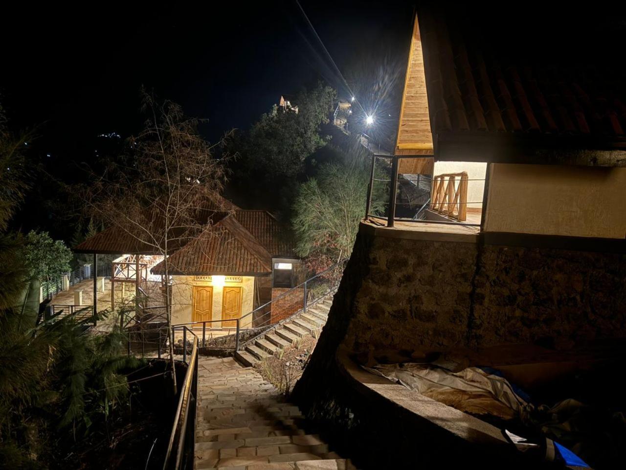 My Hill Eco Lodge Рухенгери Екстериор снимка
